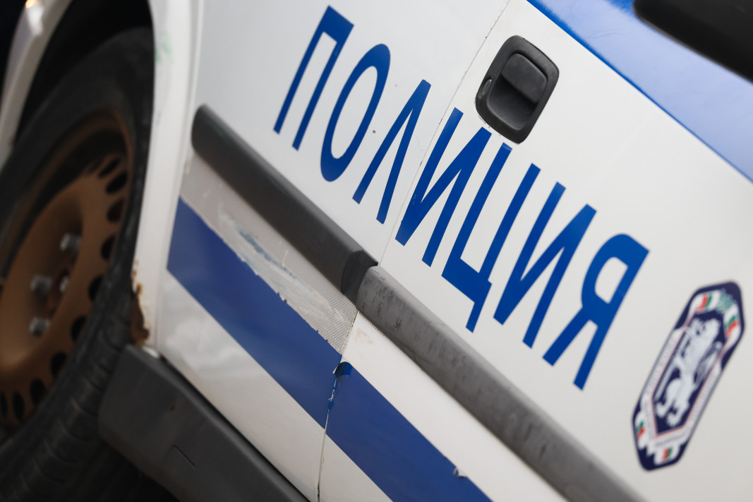 Арестуваха двама за грабеж в Столипиново, Пловдив