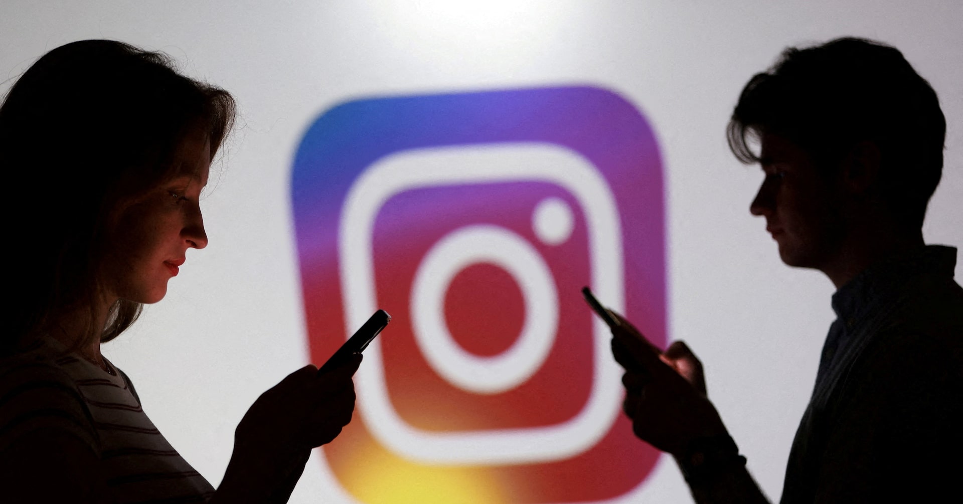 Instagram под прицел: Влиянието на социалните мрежи върху младежите