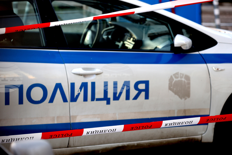 Двама мъже задържани за отвличане на жена в Разград
