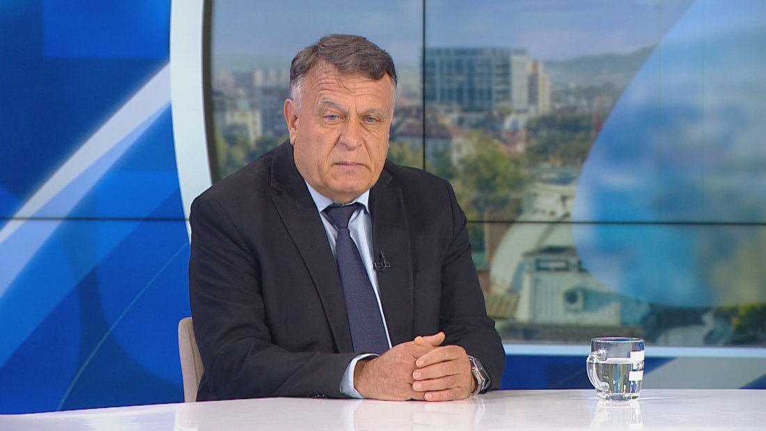 Ректорът на СУ: Младите могат да променят България с труд и постоянство