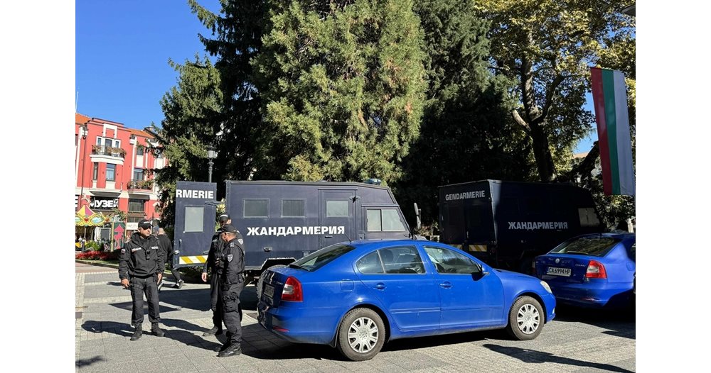 Жандармерията напусна община Пловдив след изземване на документи