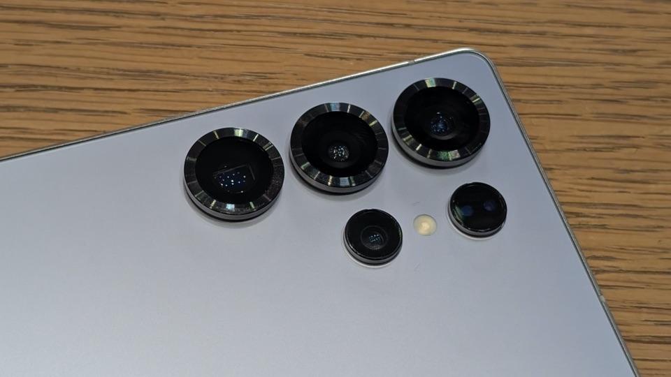 Очаквайте Samsung Galaxy S26 Ultra: Три причини да изчакате