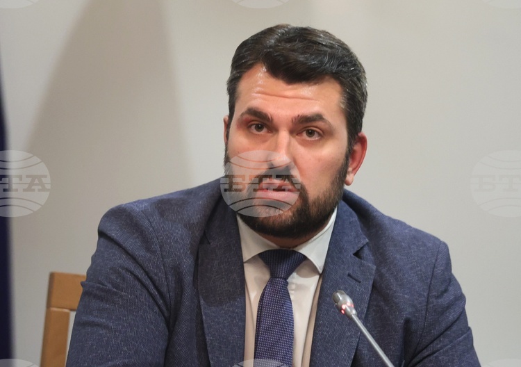 Министър Георгиев: Украйна трябва да има последната дума в конфликта