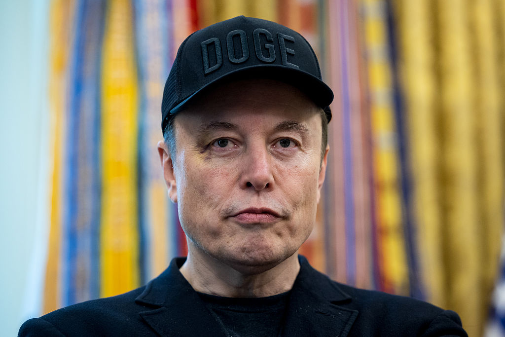 Elon Musk и Sam Altman: Спор за Tesla Roadster и OpenAI