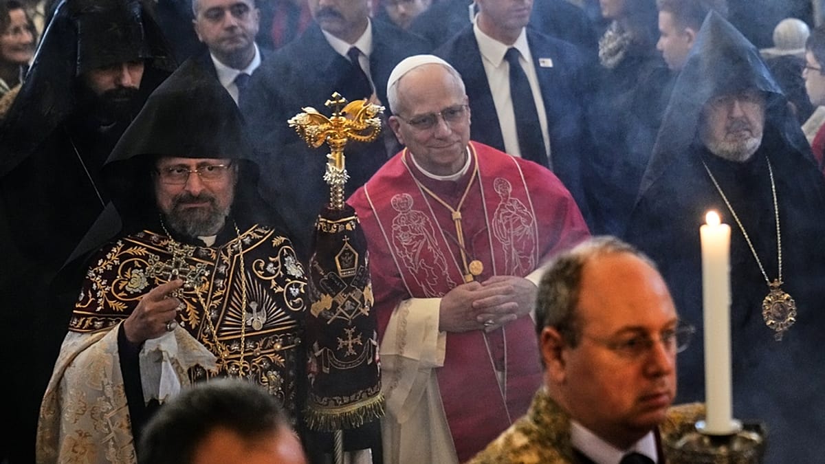 Папа Лъв XIV посещава Ливан с послание за надежда: Религиозен и политически контекст