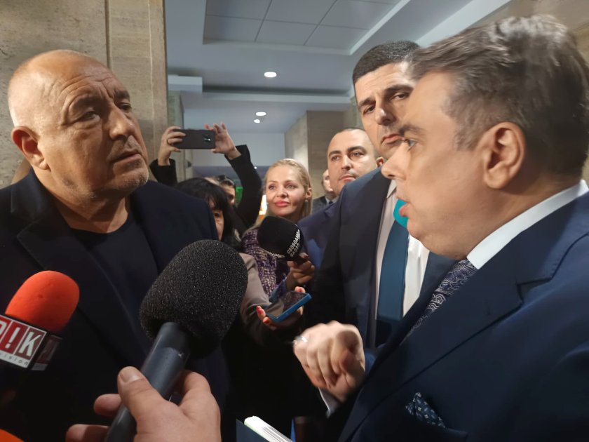 Остри реплики в парламента: Борисов и ПП-ДБ в сблъсък за бюджета