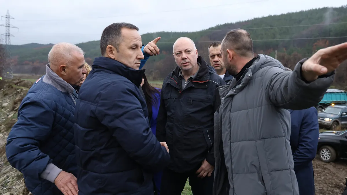 Денонощно наблюдение на река Струма: Мерки за предотвратяване на наводнения в Симитли