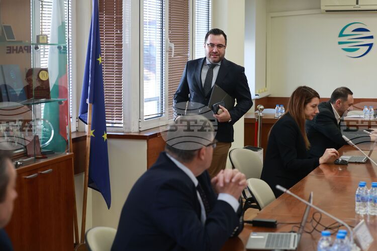 КЕВР: Природният газ поевтинява с 3,3% през януари - какво означава това за бизнеса?