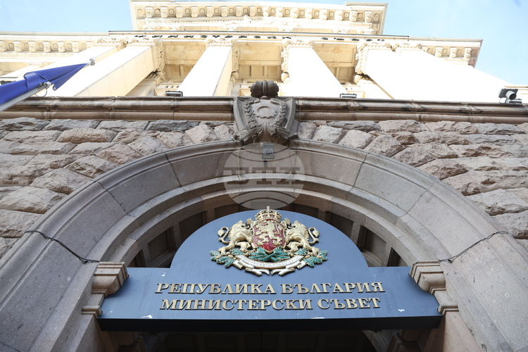 Правителството в оставка приема нов план за защита на гражданското въздухоплаване