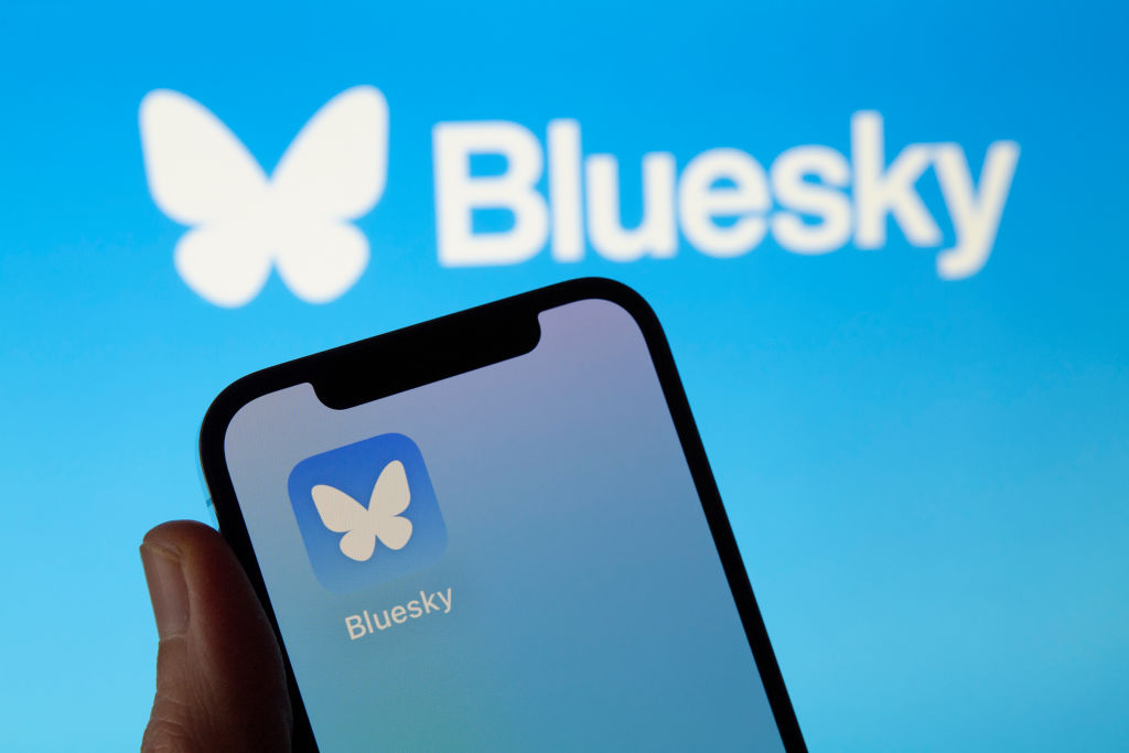 Bluesky публикува първия си доклад за прозрачност: Увеличение на потребителските доклади и правни искания