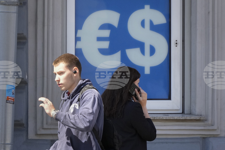 Еврото поскъпва спрямо долара: Влияние върху международната търговия