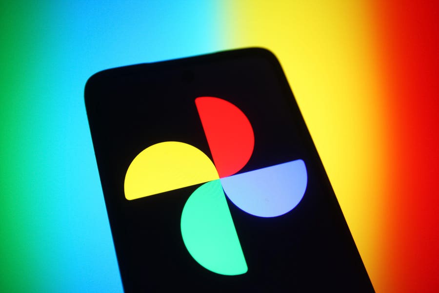 Google Photos въвежда AI-подобрен видео фийд, подобен на TikTok и Instagram Reels