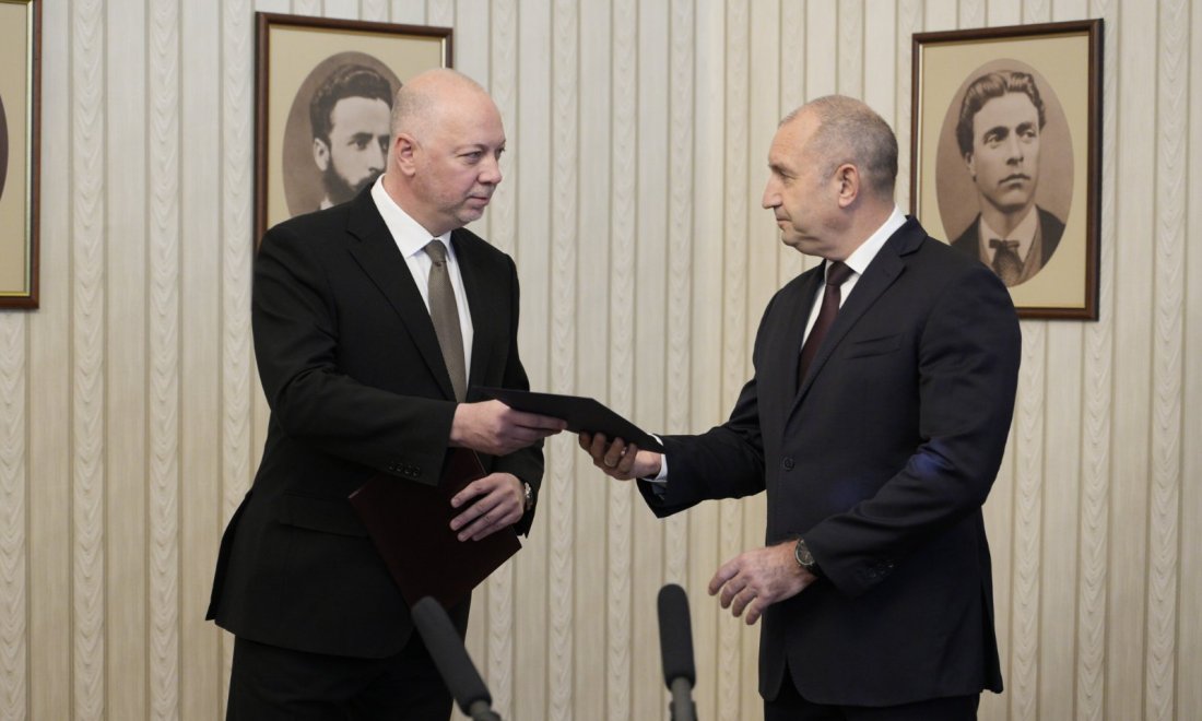 Росен Желязков върна мандата за съставяне на правителство: Какво следва за България?