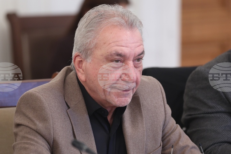 КЗК представи ключов анализ за конкуренцията в търговията с храни