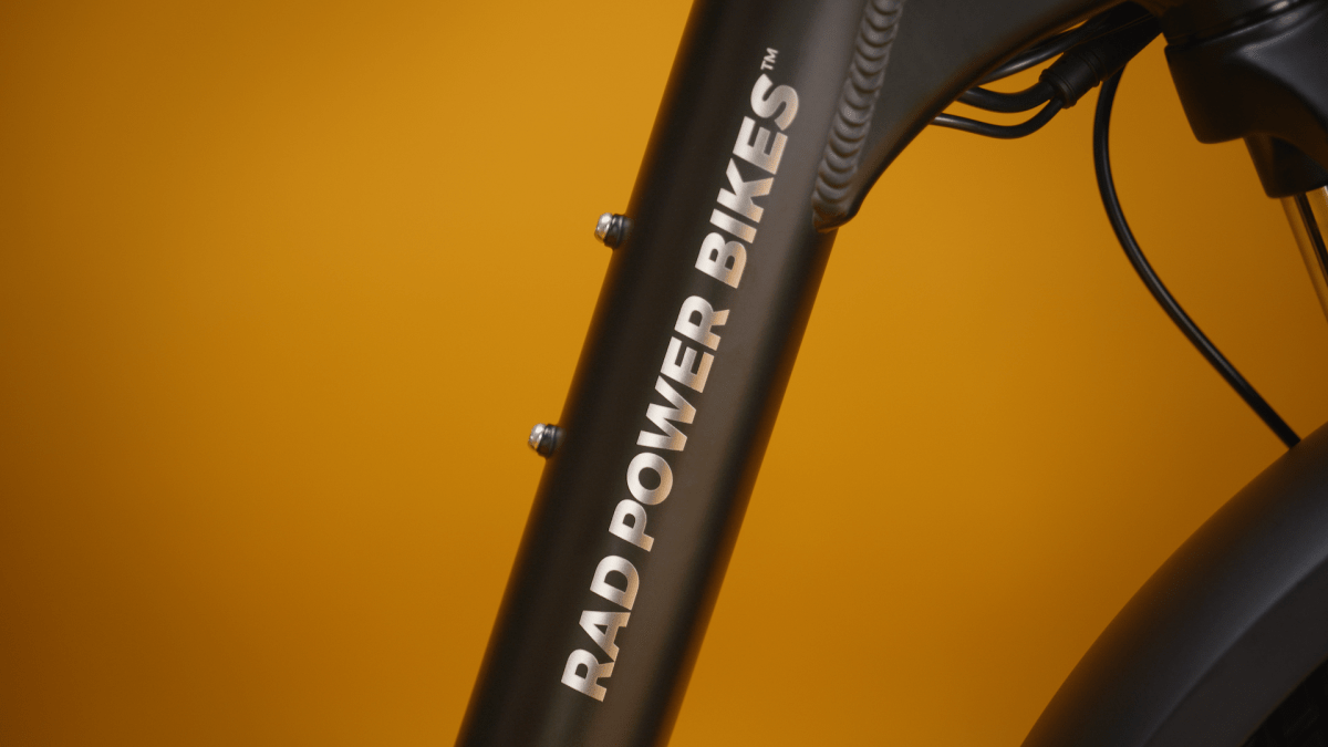 Rad Power Bikes продадена за $13.2 милиона: Какво следва за електрическите велосипеди?