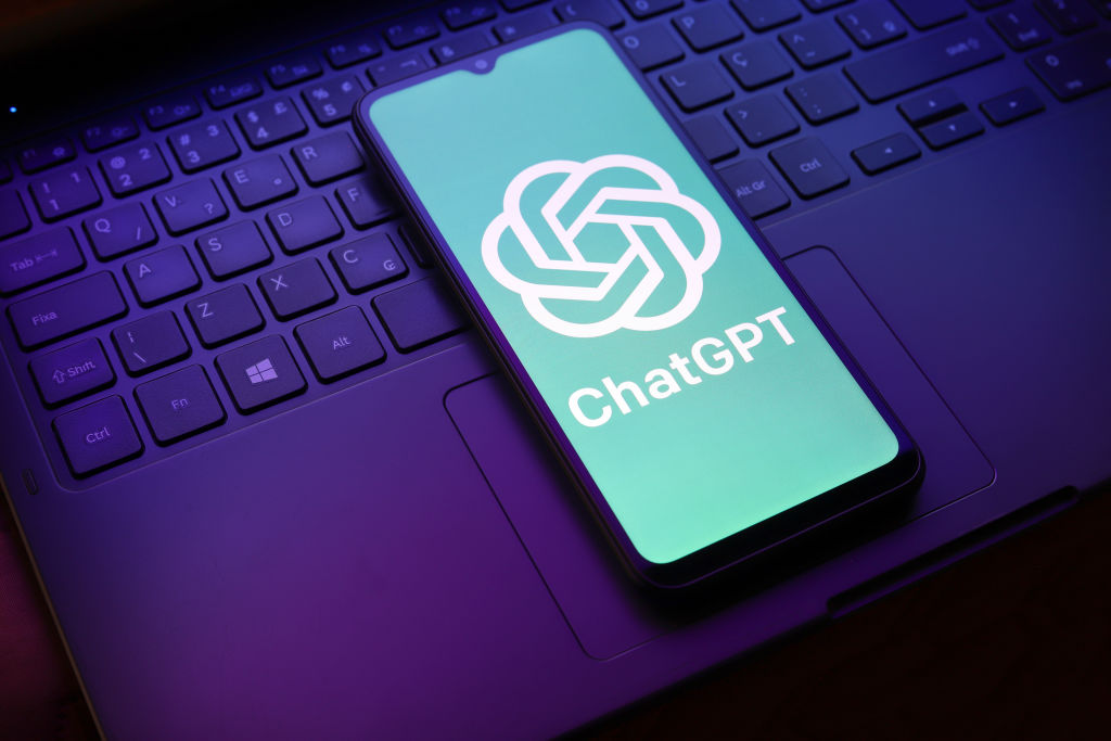 ChatGPT въвежда възрастово предсказване за защита на младите потребители