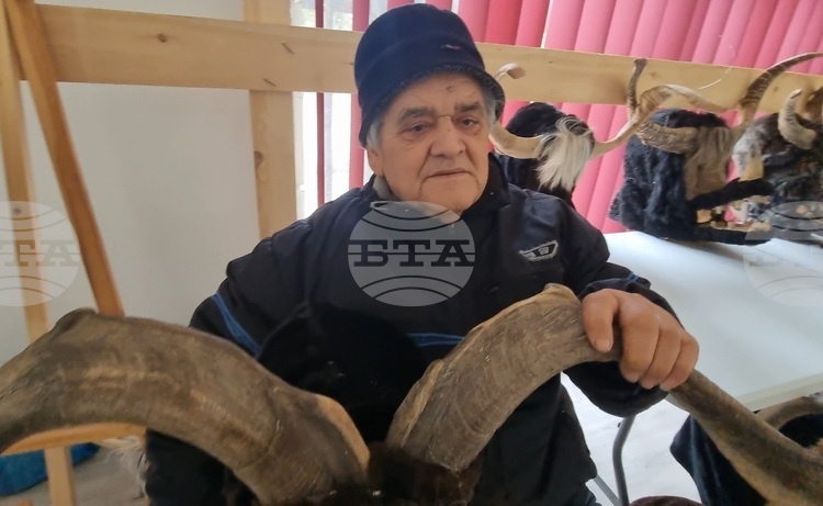Майстор Малин Будинов: Сурвакарските маски от Перник до Европа