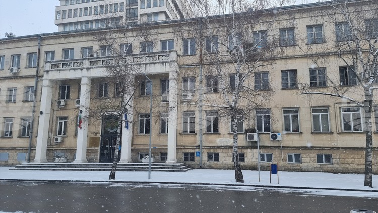 Разградски съд оставя в ареста задържани с наркотици за разпространение