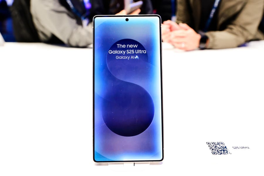 Samsung Galaxy S26 Ultra: Защо да изчакате преди покупка