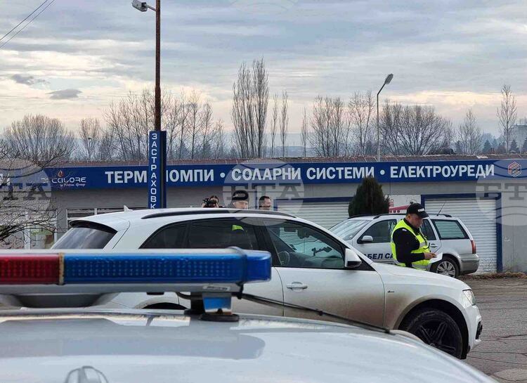 Телефонна измама в Кюстендил: Семейство загуби 31 хиляди евро