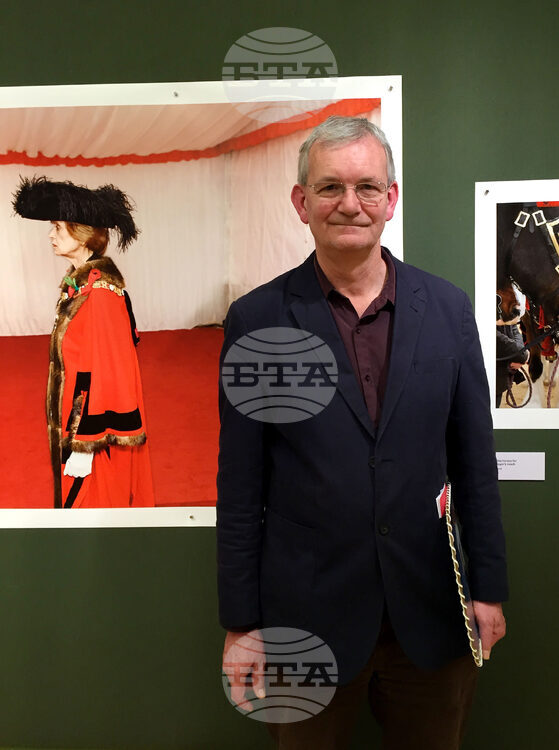 Изложба в Париж разкрива наследството на фотографа Мартин Пар