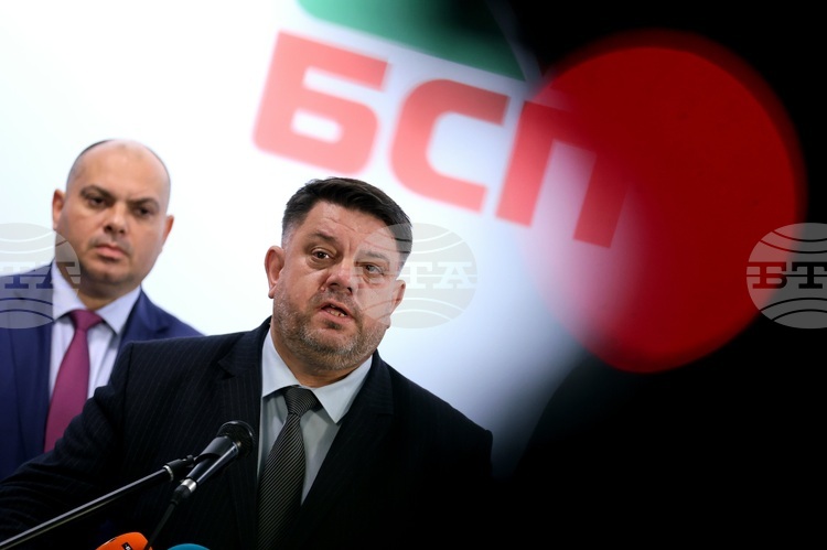 Вицепремиерът в оставка Зафиров: Необходима е нова визия за управление