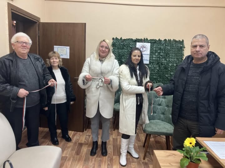 Откриване на модерен дигитален клуб в Брестовица