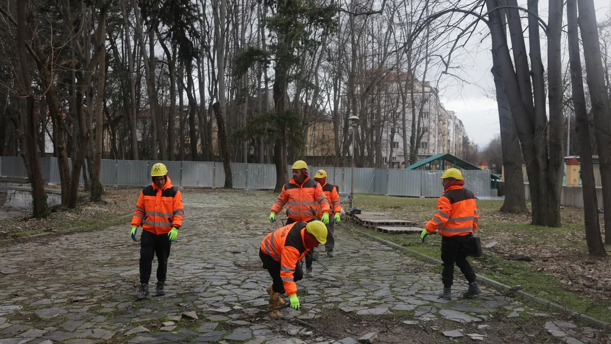 Разширението на третата линия на метрото: Влияние върху ежедневието в София