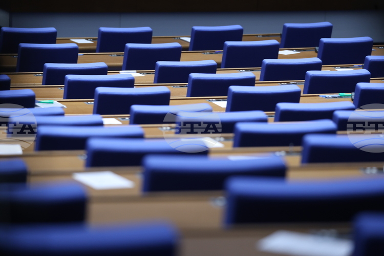 Парламентът обсъжда промени в Закона за туризма: Какво предвижда новият законопроект?