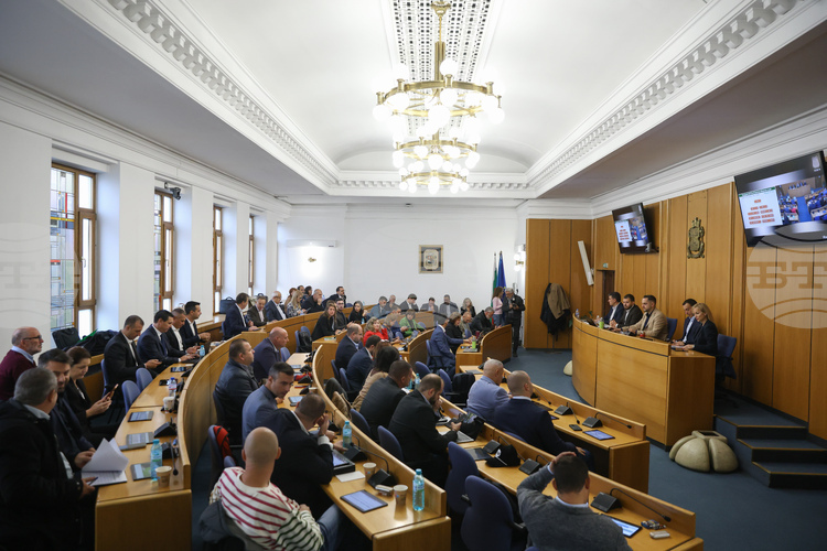 ПП-ДБ настояват за бързо разкриване на извършителите на палежа в Бистрица