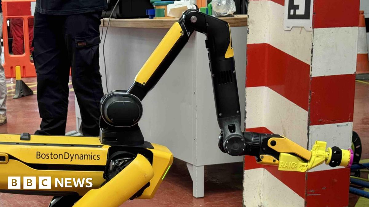 Четирикрак робот на Boston Dynamics тества радиационен мониторинг в Sellafield