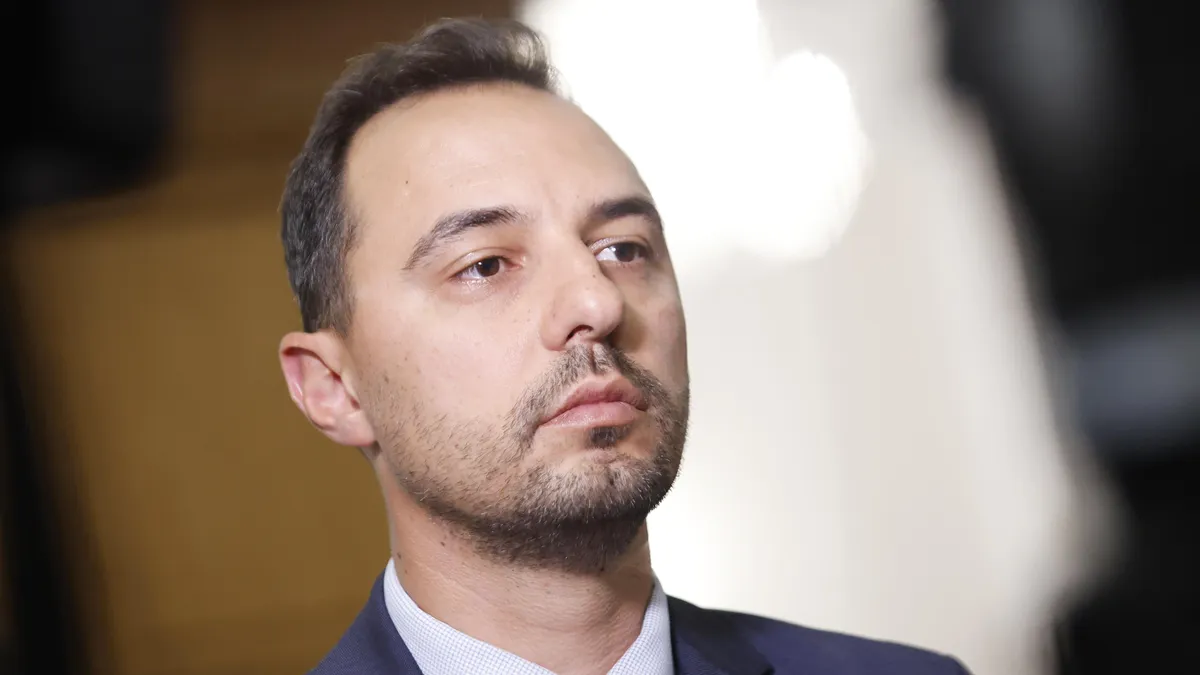 Политически сблъсък: ПП-ДБ обвинява Борисов и Пеевски за цените на водата