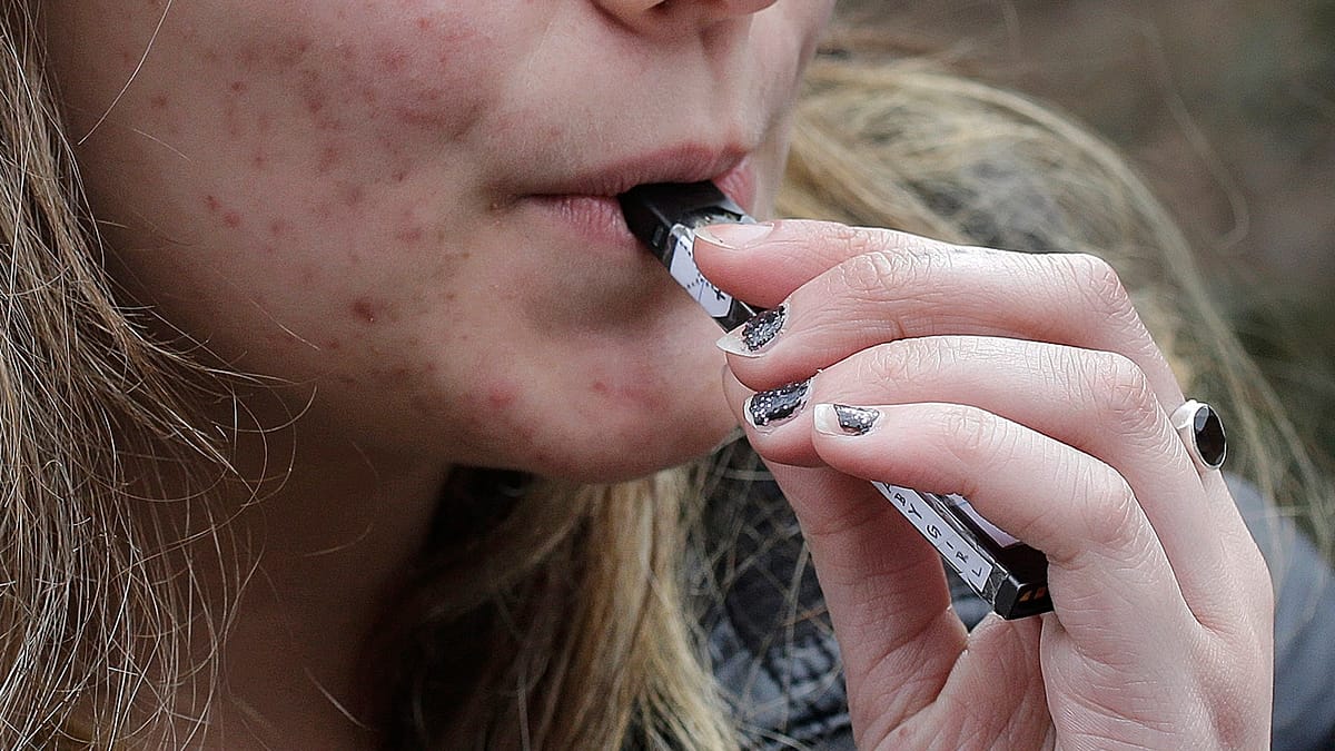 Европа води в употребата на тютюн и електронни цигари: предупреждение от СЗО