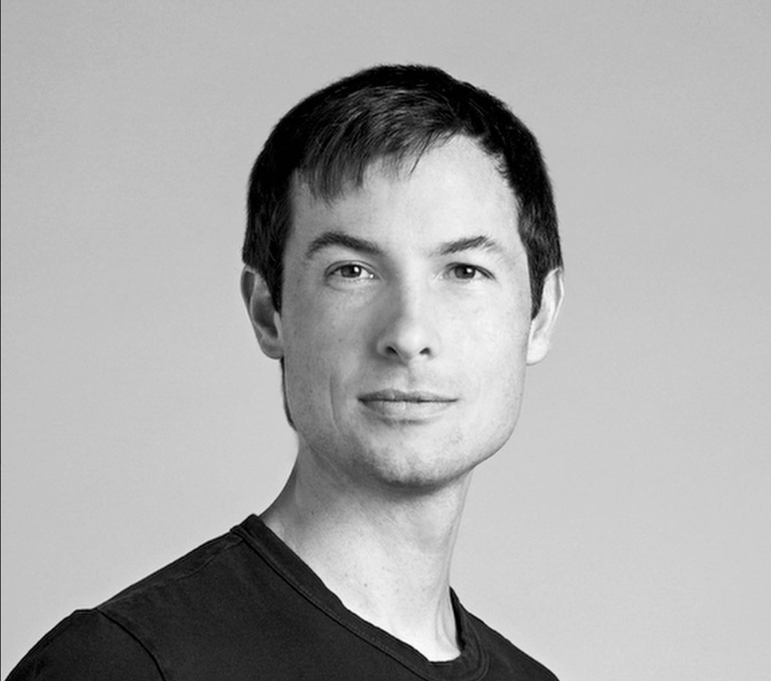 Reed Jobs и ролята на AI в борбата с рака: Нови хоризонти в биотехнологиите