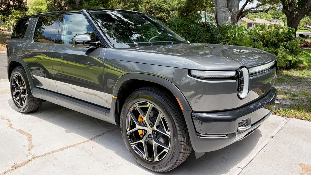 Първият OTA ъпдейт на Rivian R2: Нови функции и подобрения