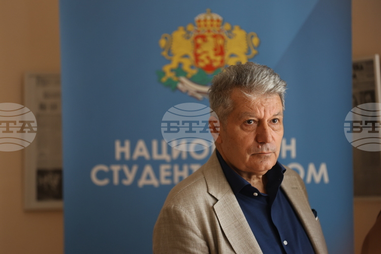 Напрежение в НАТФИЗ: Среща в Националния студентски дом обсъжда проблемите